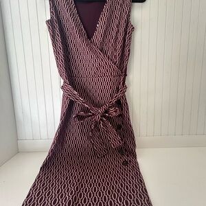 Ann Taylor Maroon Geometric Blouse